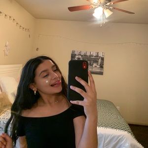 Meet your Posher, Aylin